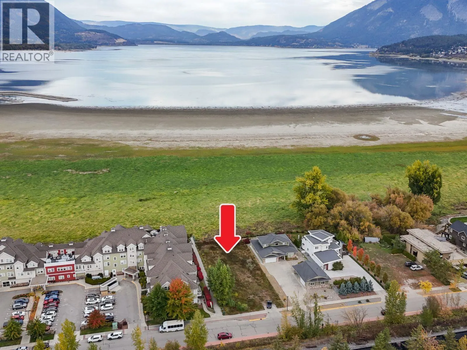 721 Harbourfront Drive
