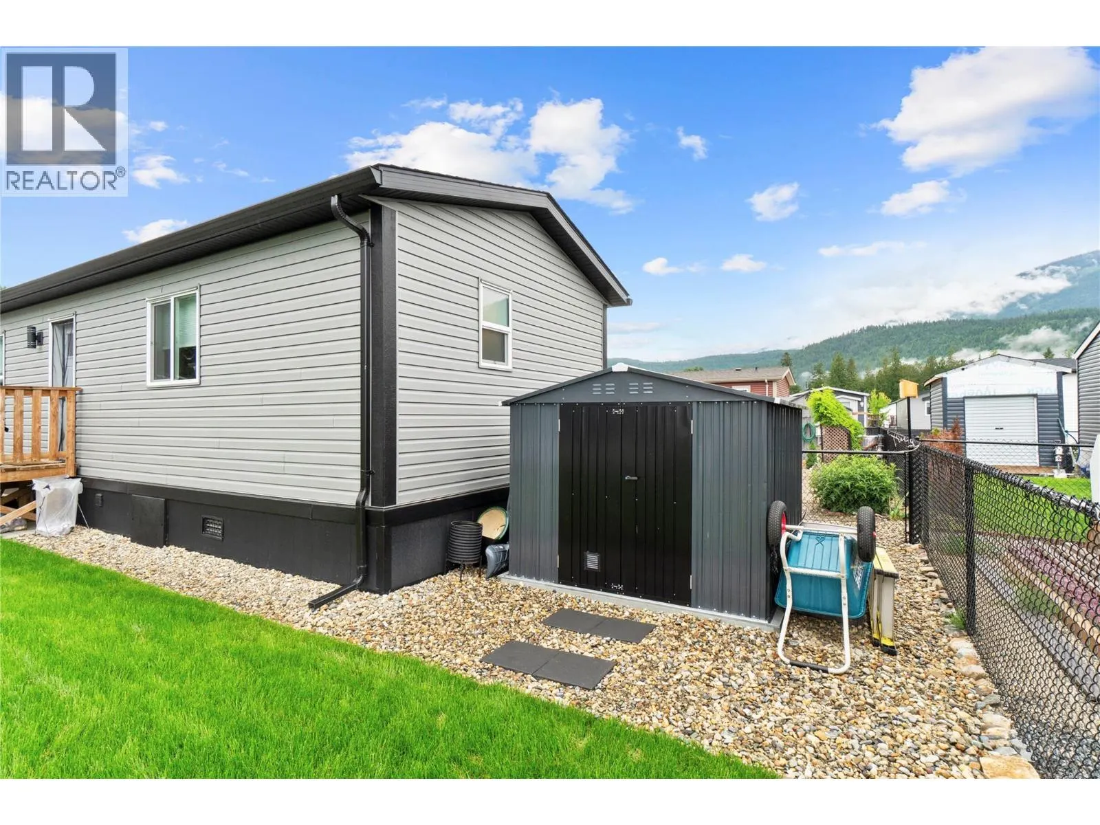 1705 Hillier Road Unit# 10