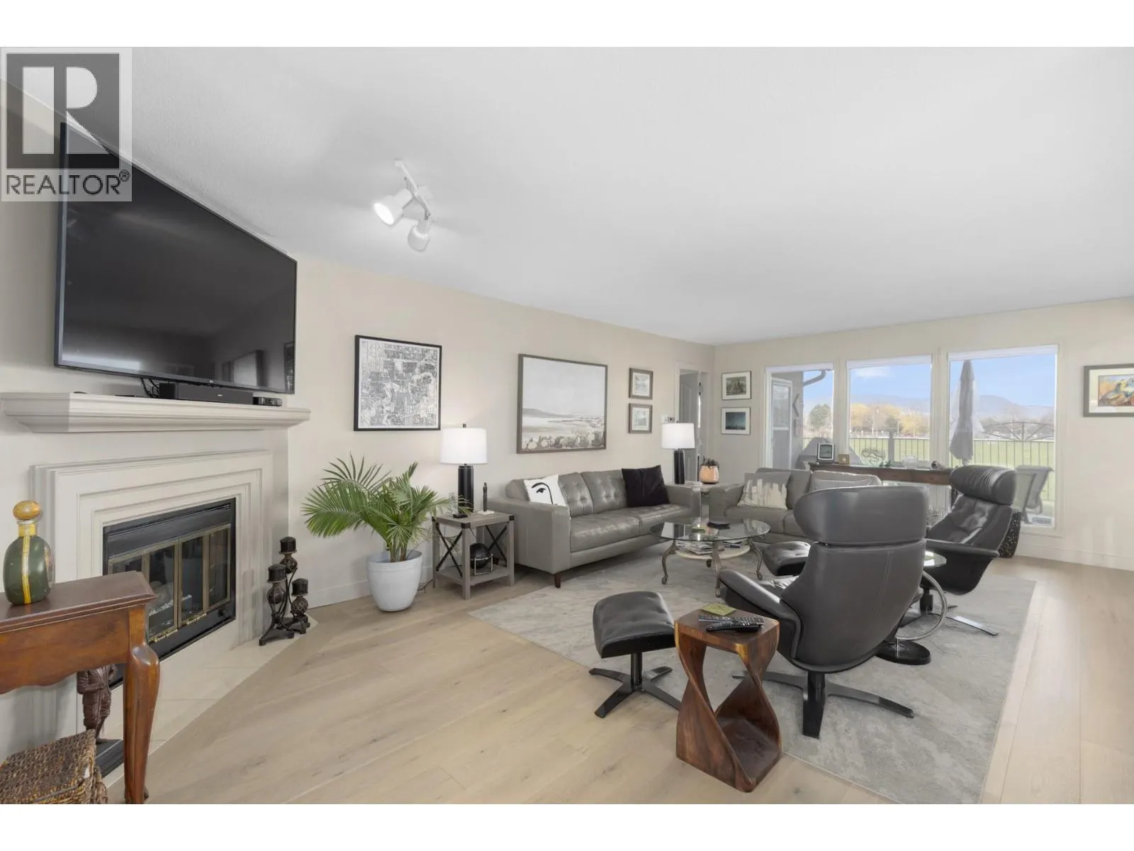 1020 Lanfranco Road Unit# 9