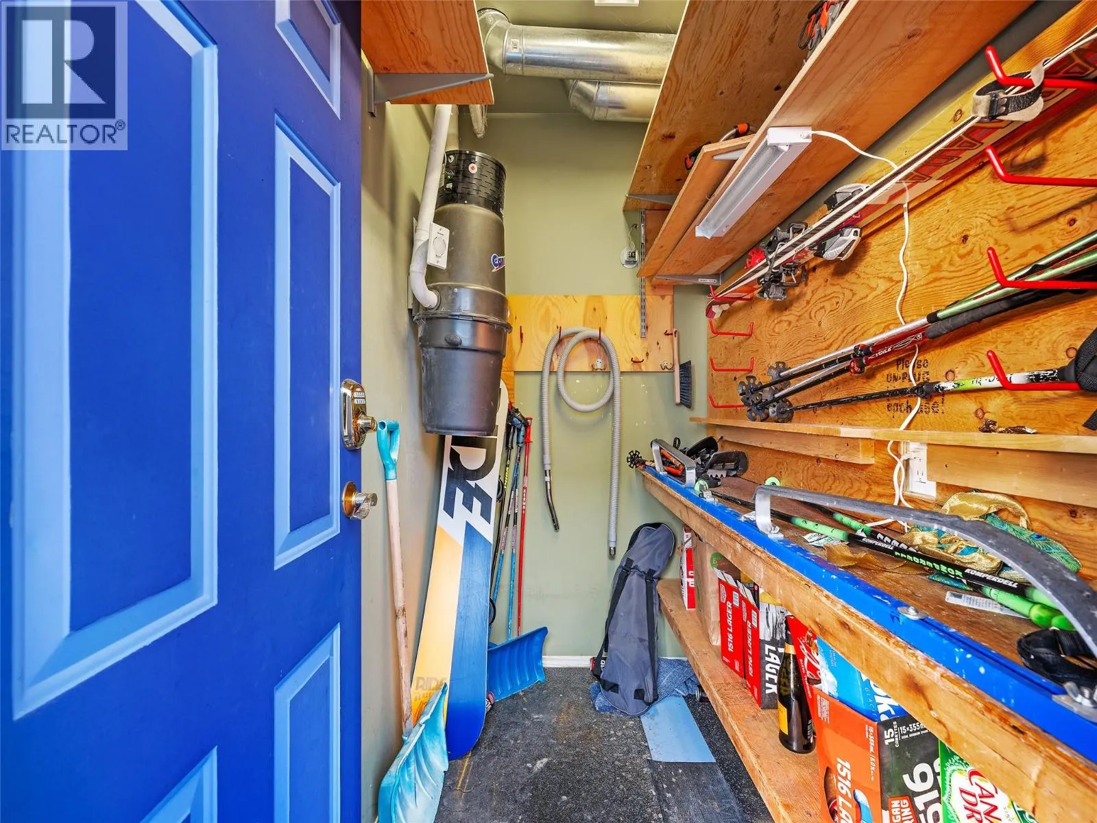 415 Silver Queen Road Unit# 2