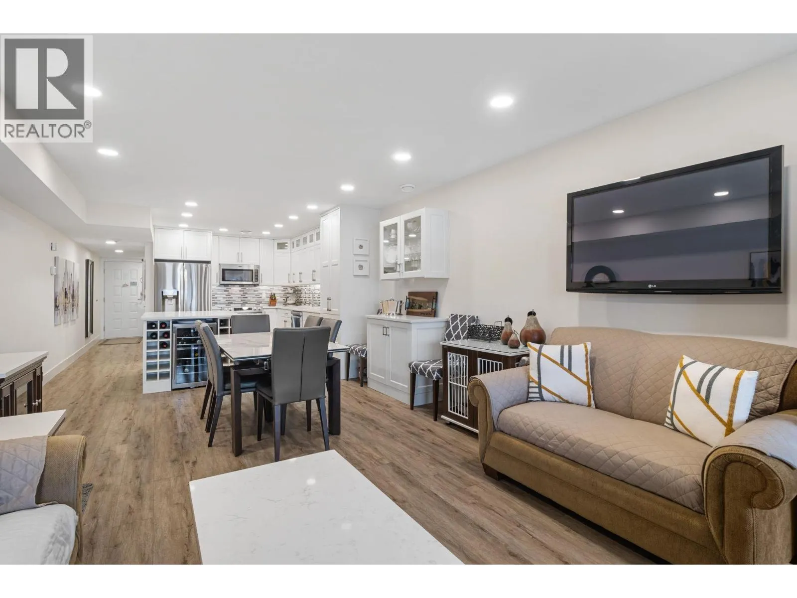 2777 Casa Loma Road Unit# 207