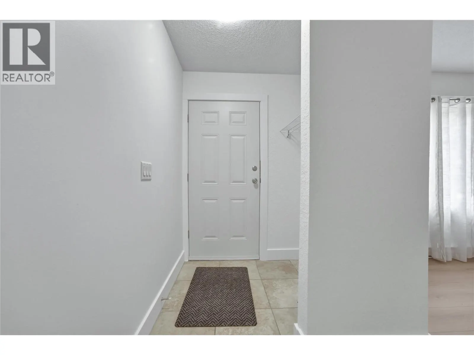 3800 40 Avenue Unit# 40