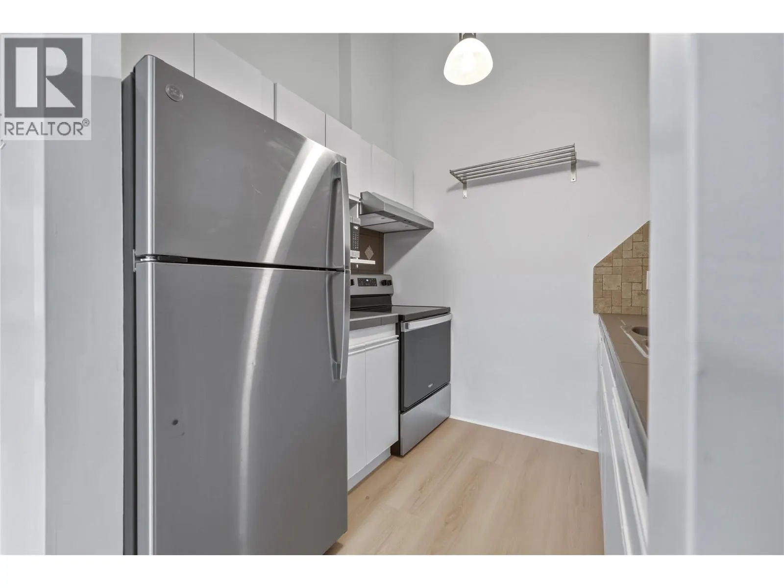 3800 40 Avenue Unit# 40
