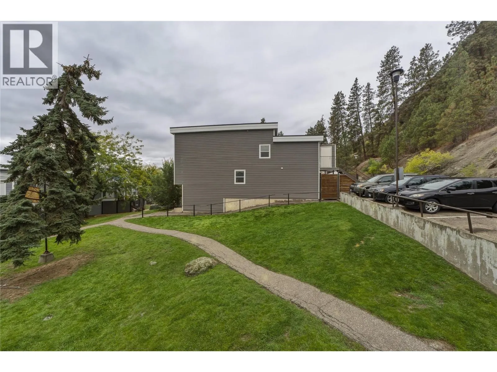 3800 40 Avenue Unit# 40