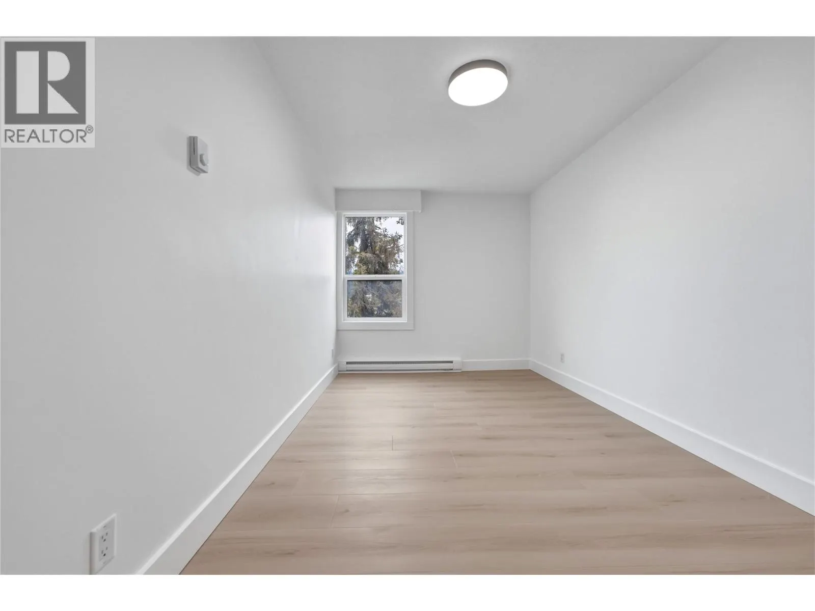 3800 40 Avenue Unit# 40