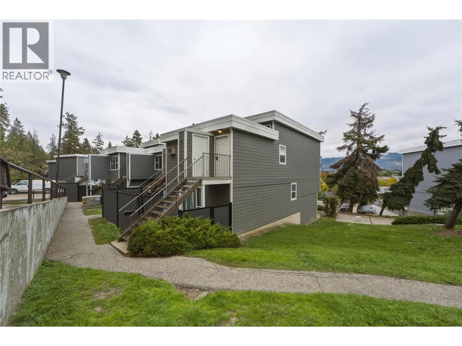 3800 40 Avenue Unit# 40