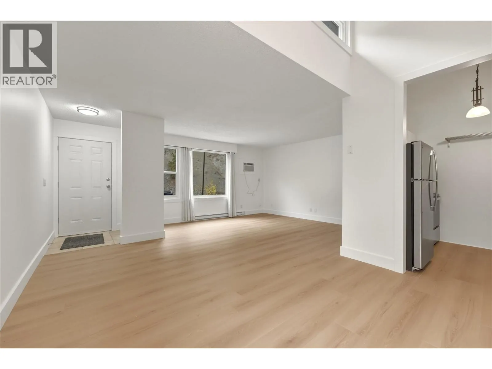 3800 40 Avenue Unit# 40