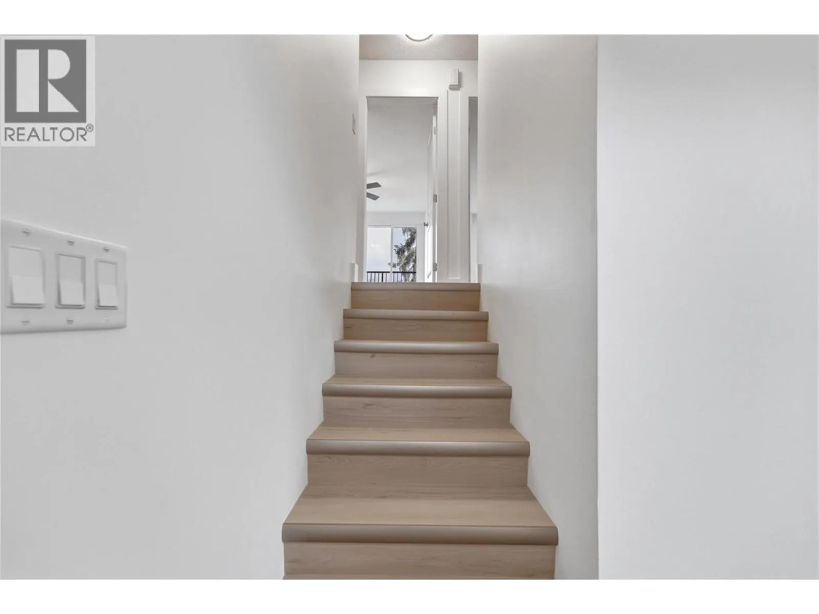 3800 40 Avenue Unit# 40