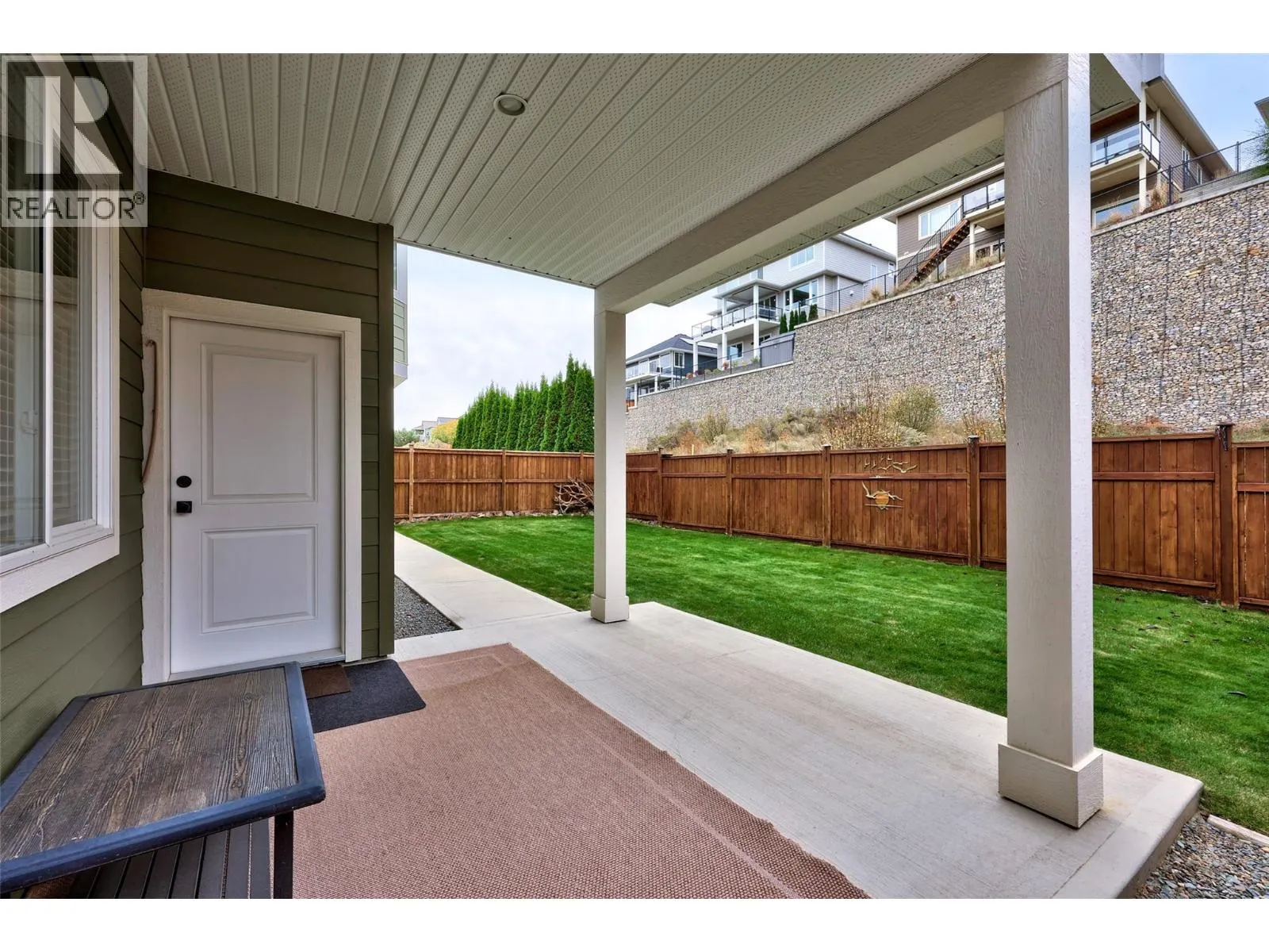 1538 EMERALD Drive