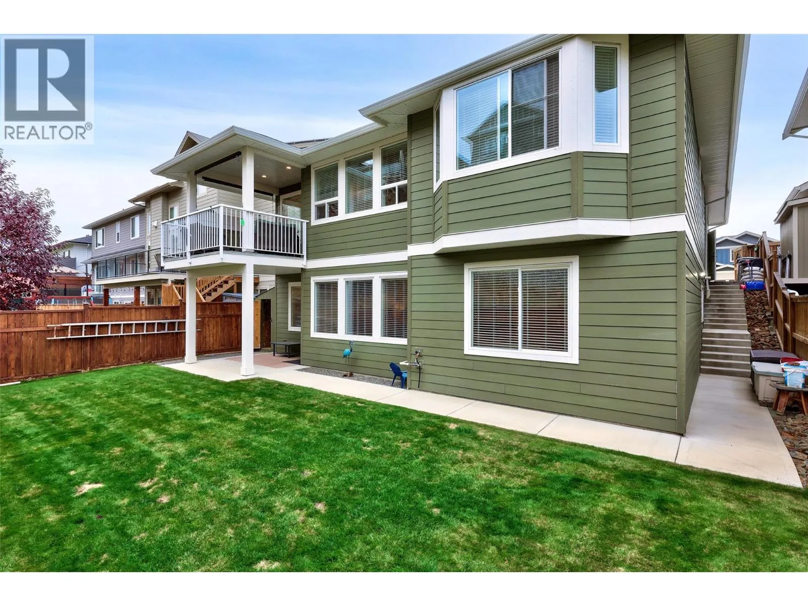 1538 EMERALD Drive