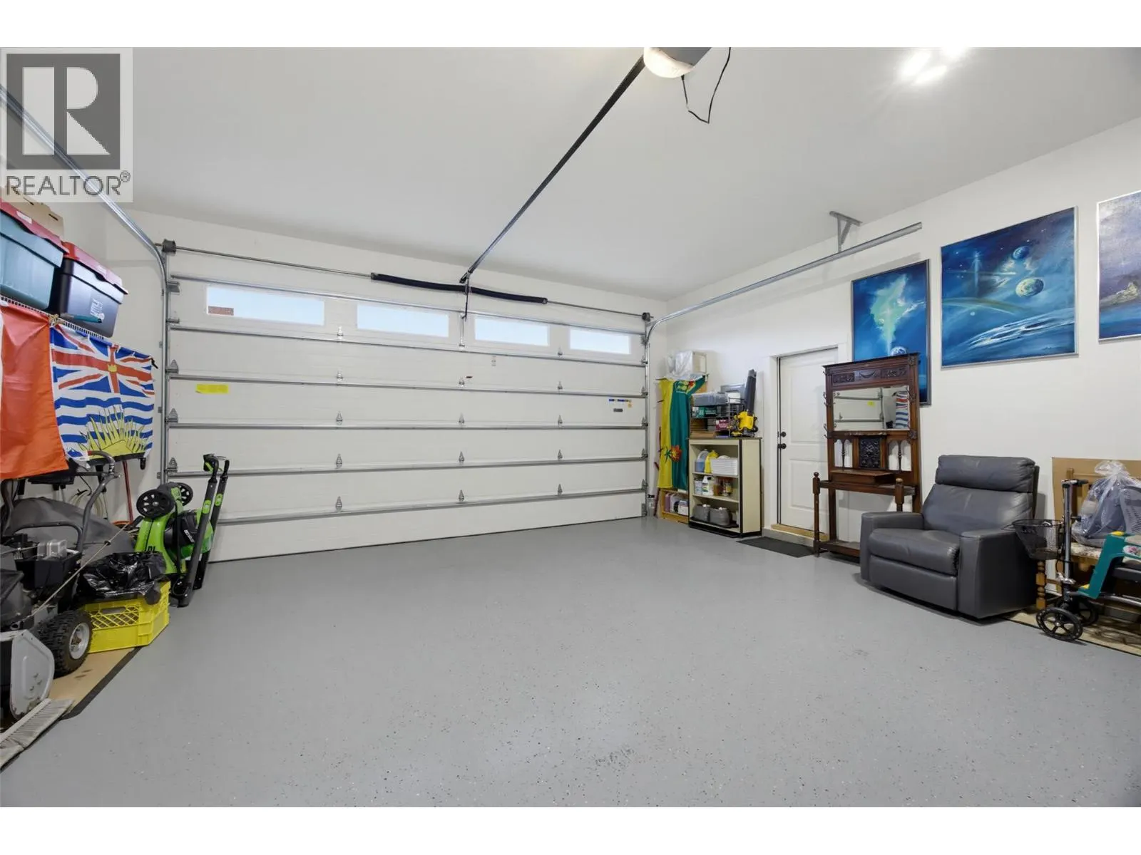 1538 EMERALD Drive
