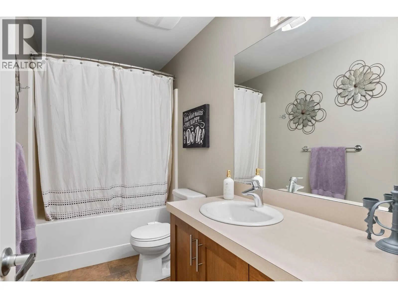 158 Fernie Place