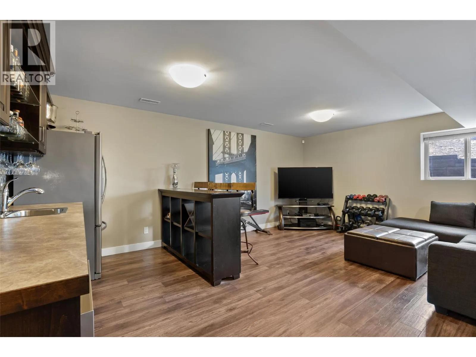158 Fernie Place