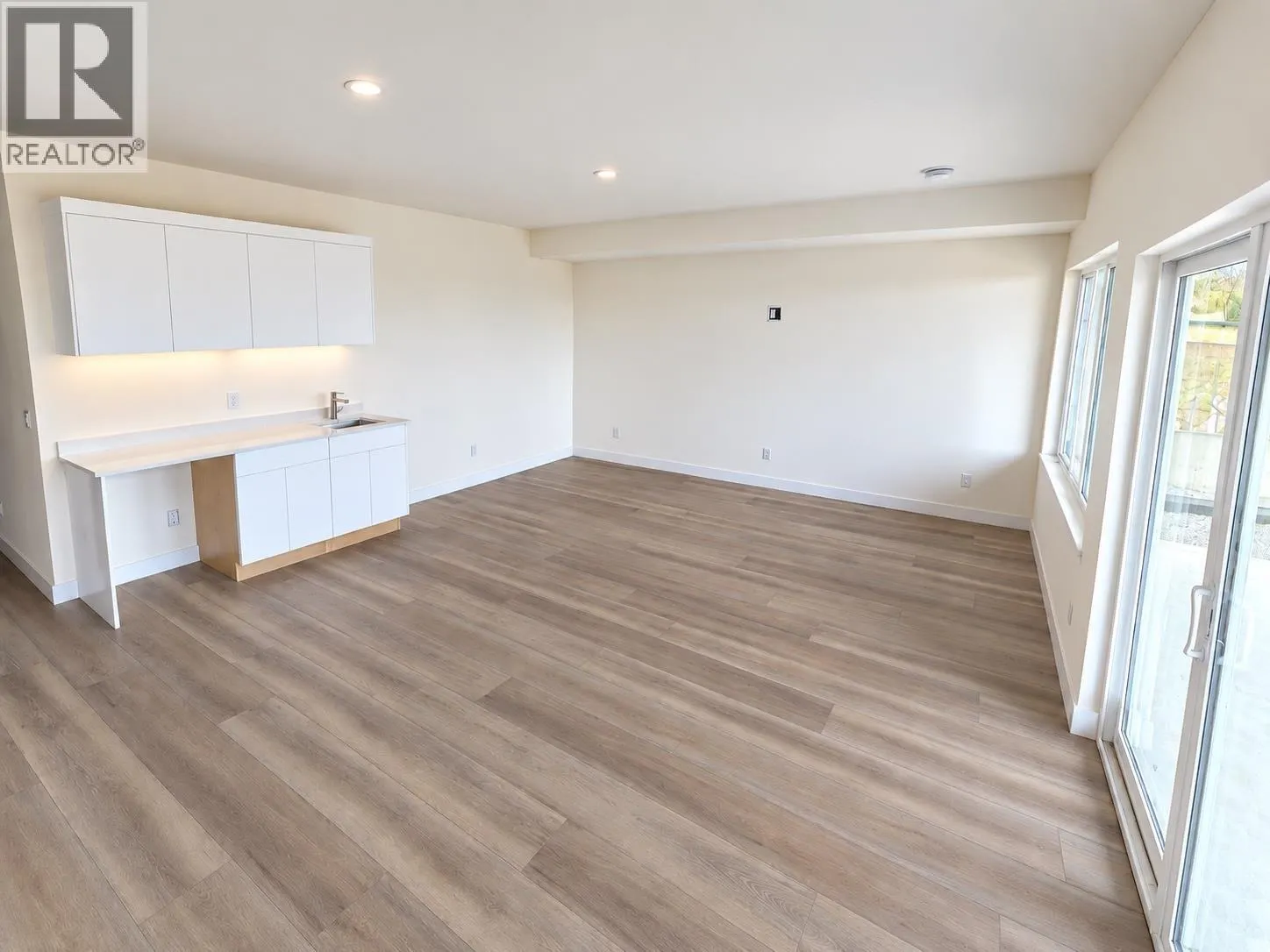 3746 Morningside Drive