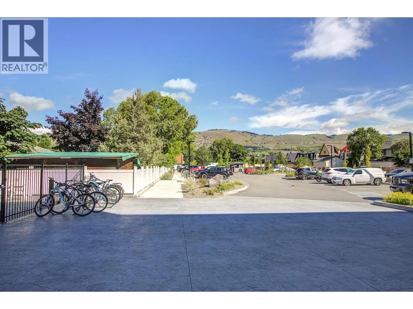 2555 Lakeshore Road Unit# 419