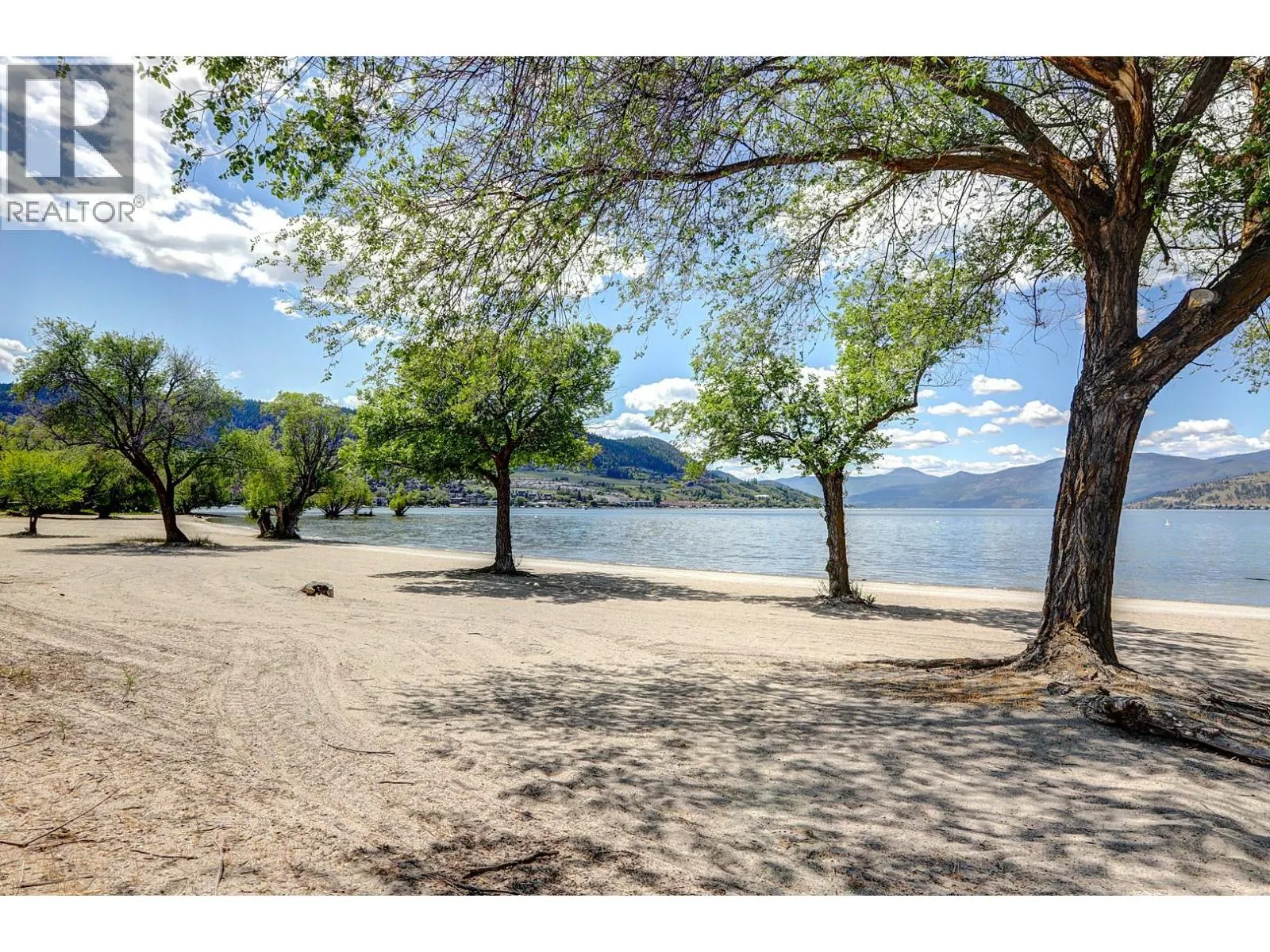 2555 Lakeshore Road Unit# 419