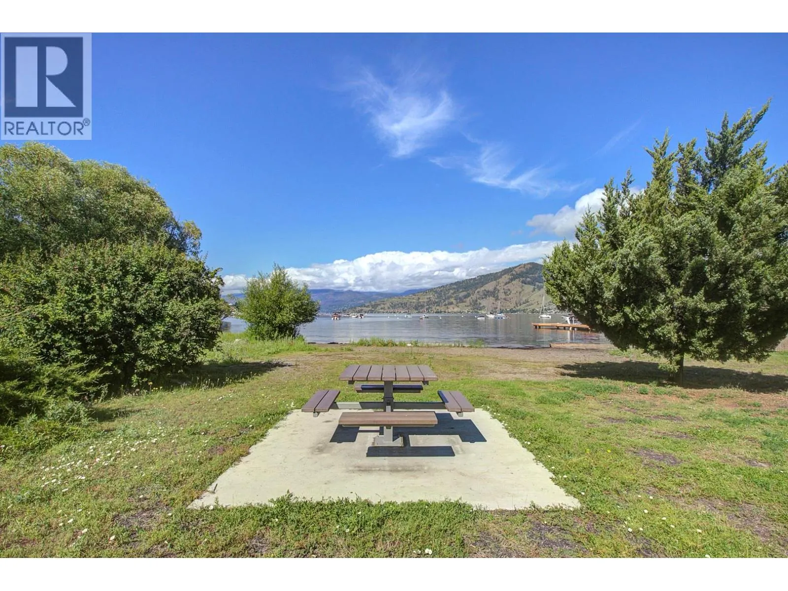 2555 Lakeshore Road Unit# 419