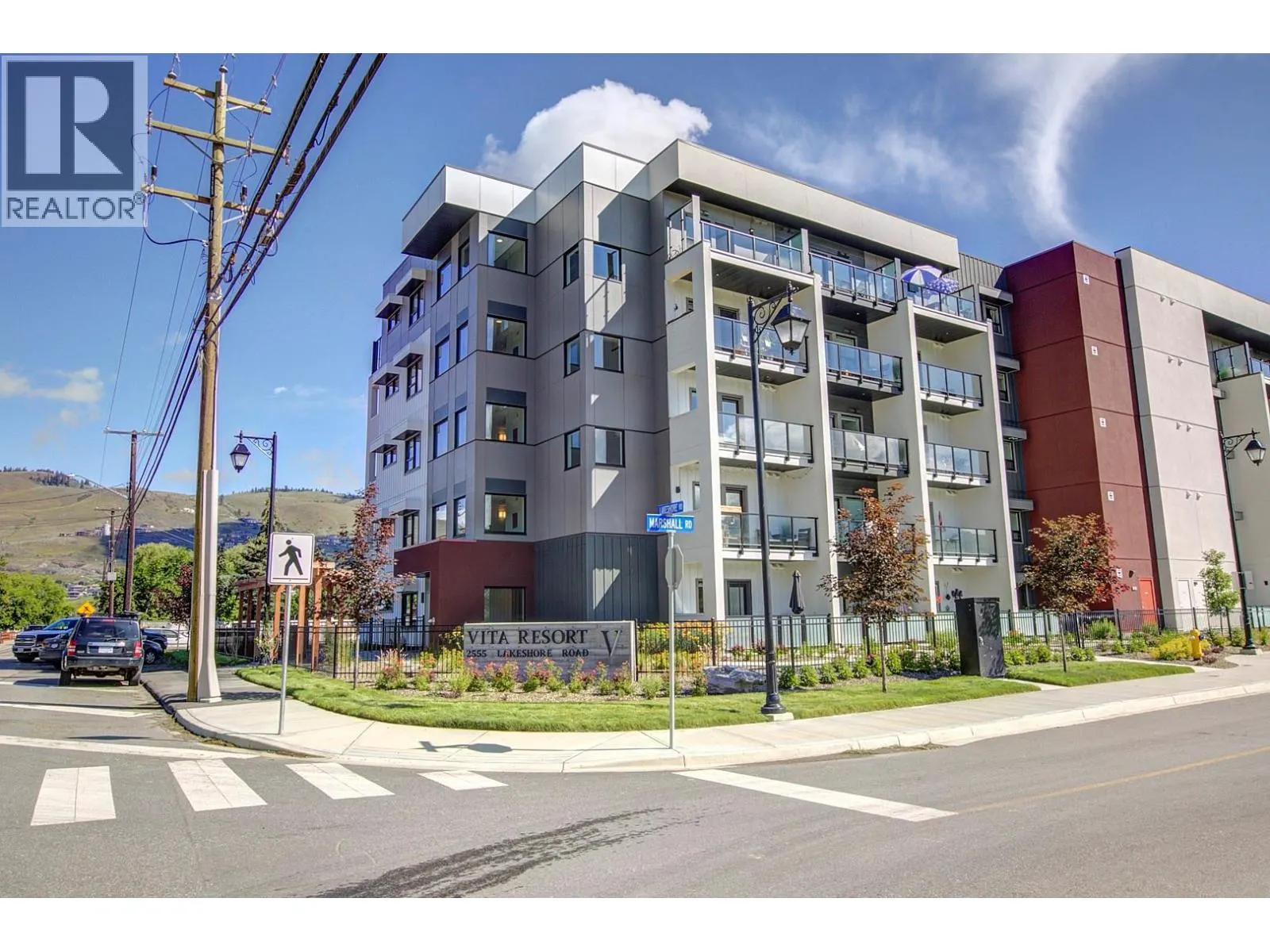 2555 Lakeshore Road Unit# 419