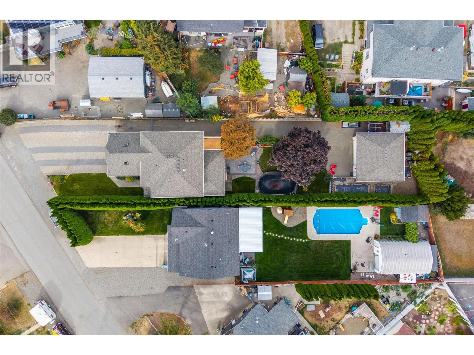 780 Huntington Drive