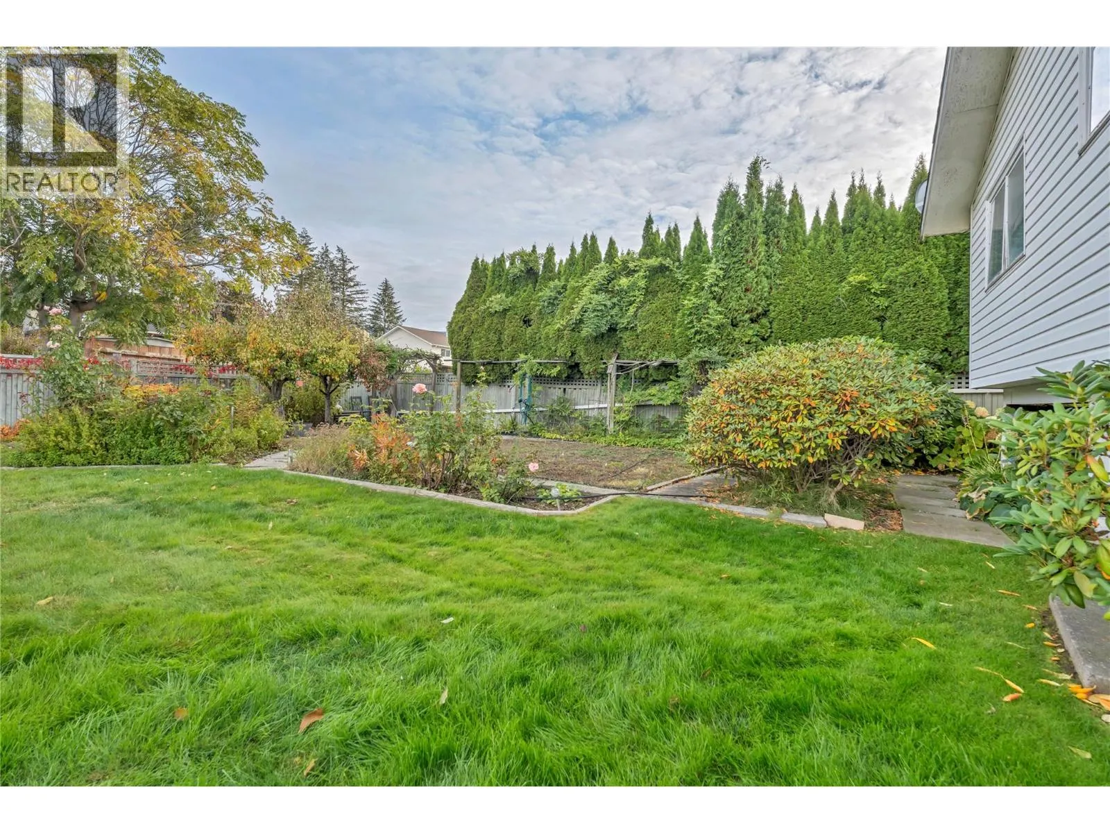 194 Acacia Crescent