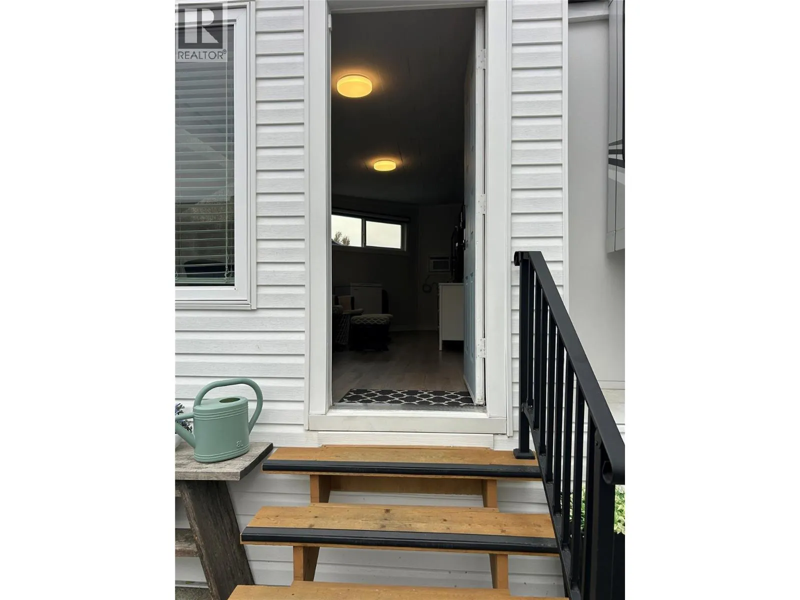 415 Commonwealth Road Unit# 617