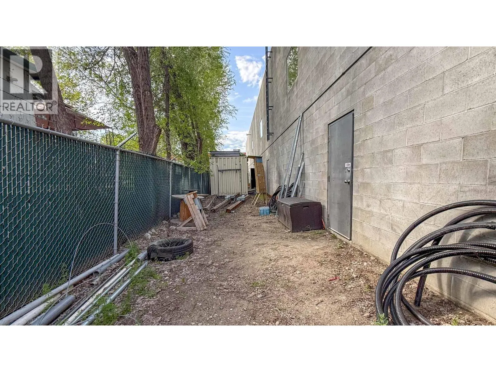 727 Stremel Road Unit# 12 & 13