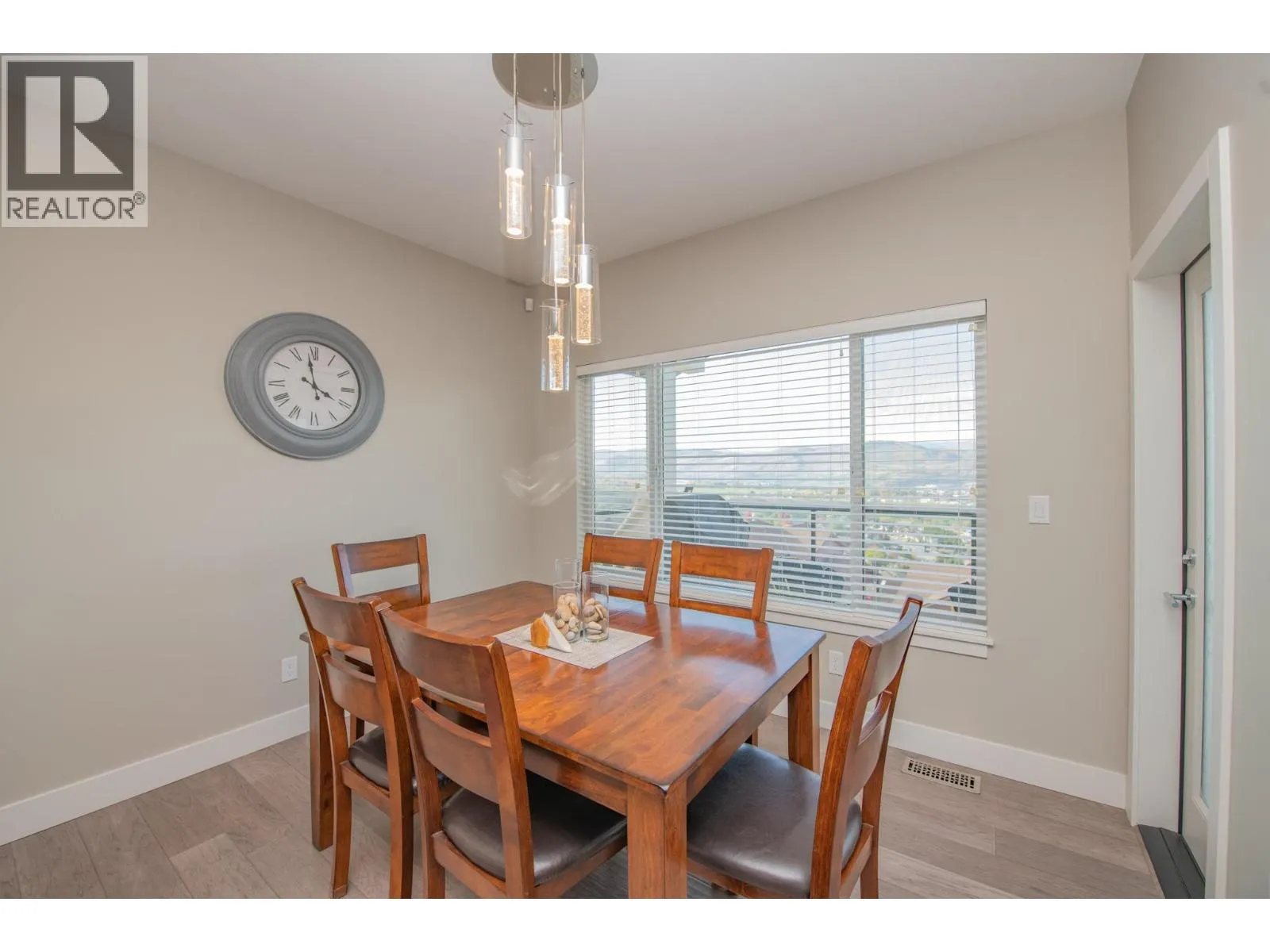 964 Mt Ida Drive