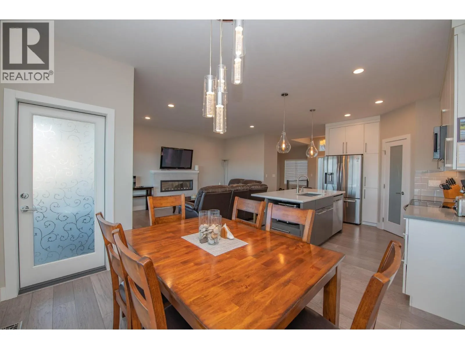 964 Mt Ida Drive