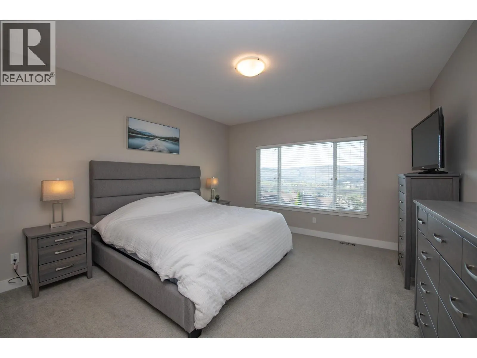 964 Mt Ida Drive