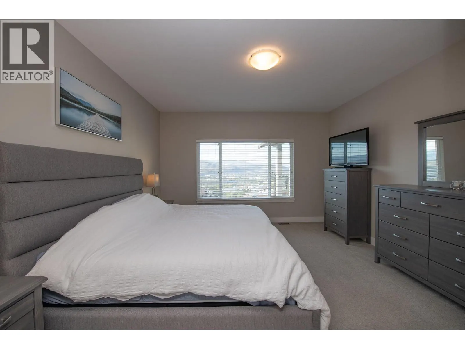 964 Mt Ida Drive