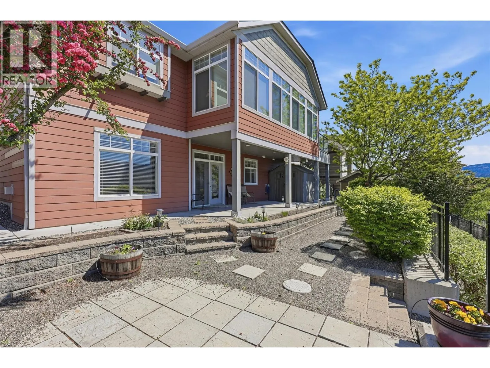 536 TRILLIUM Drive