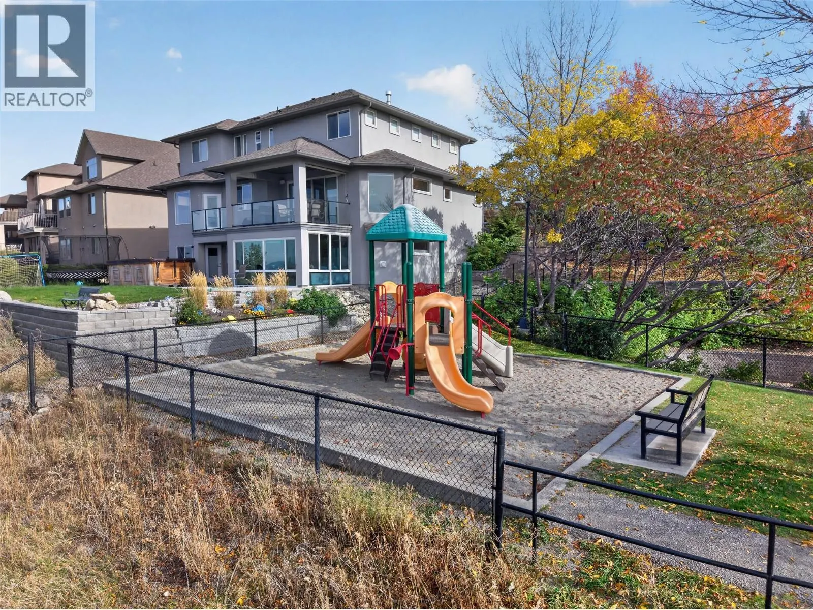 2512 Selkirk Drive