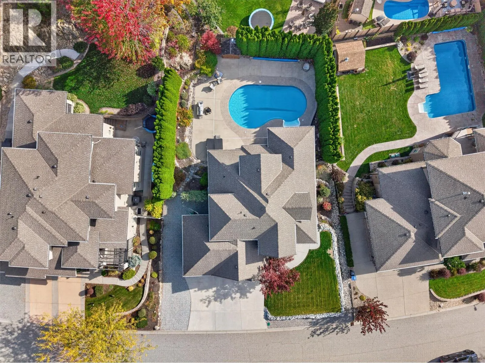 2512 Selkirk Drive