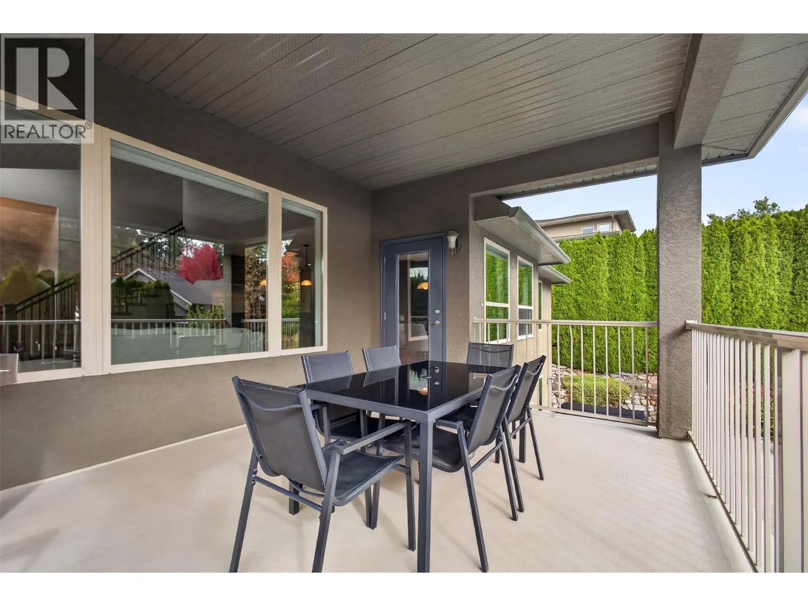 2512 Selkirk Drive