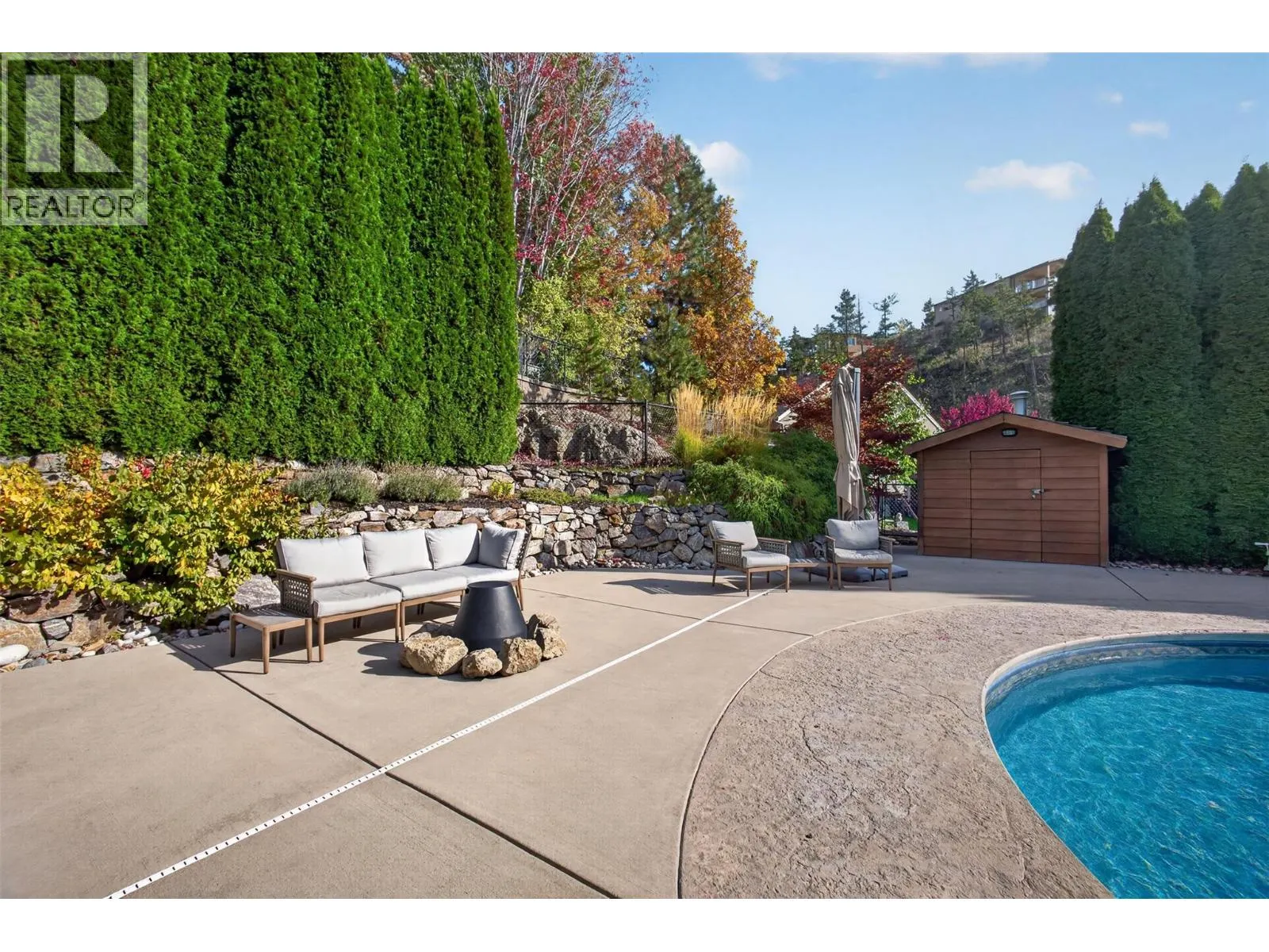 2512 Selkirk Drive