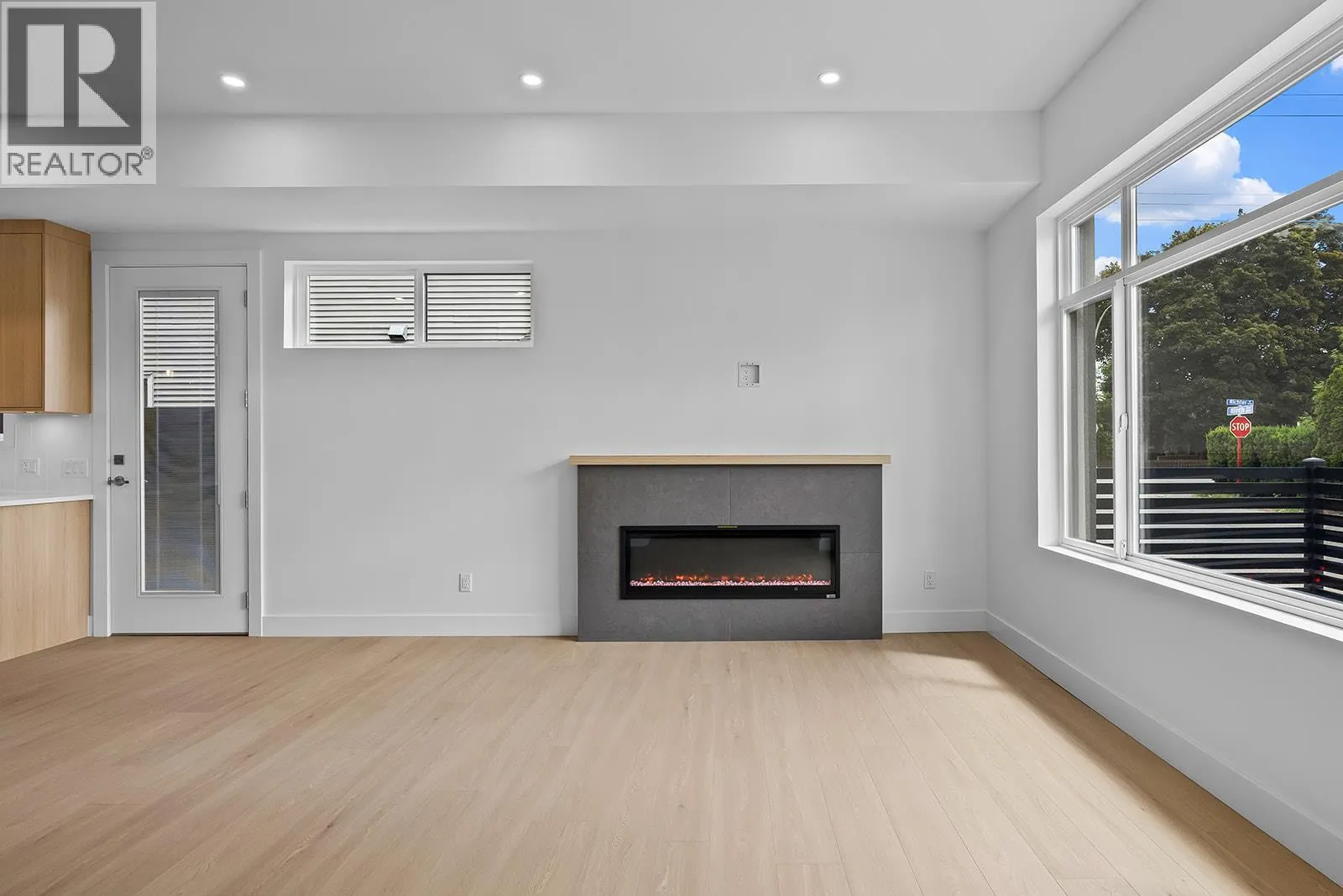 662 Birch Avenue Unit# 1