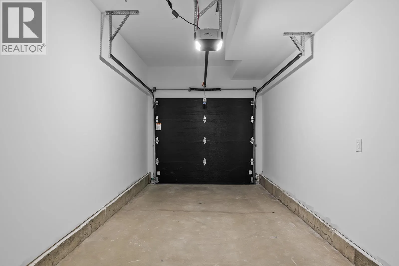 662 Birch Avenue Unit# 1