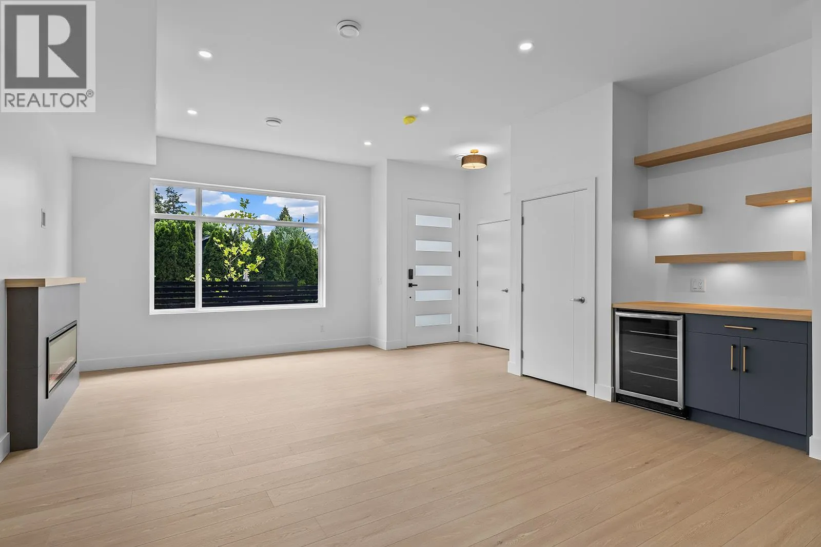 662 Birch Avenue Unit# 2