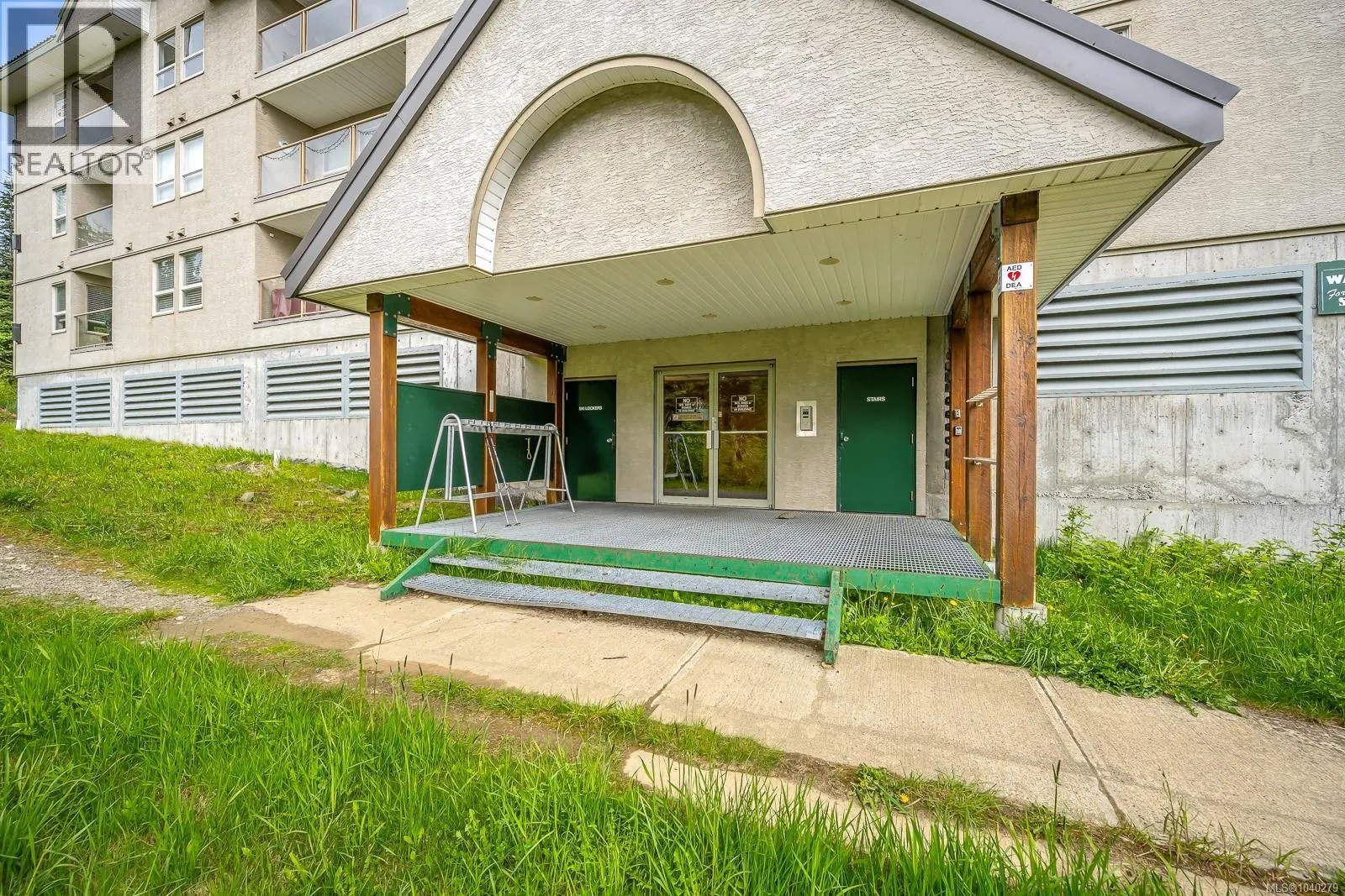 301 1380 Henry Rd