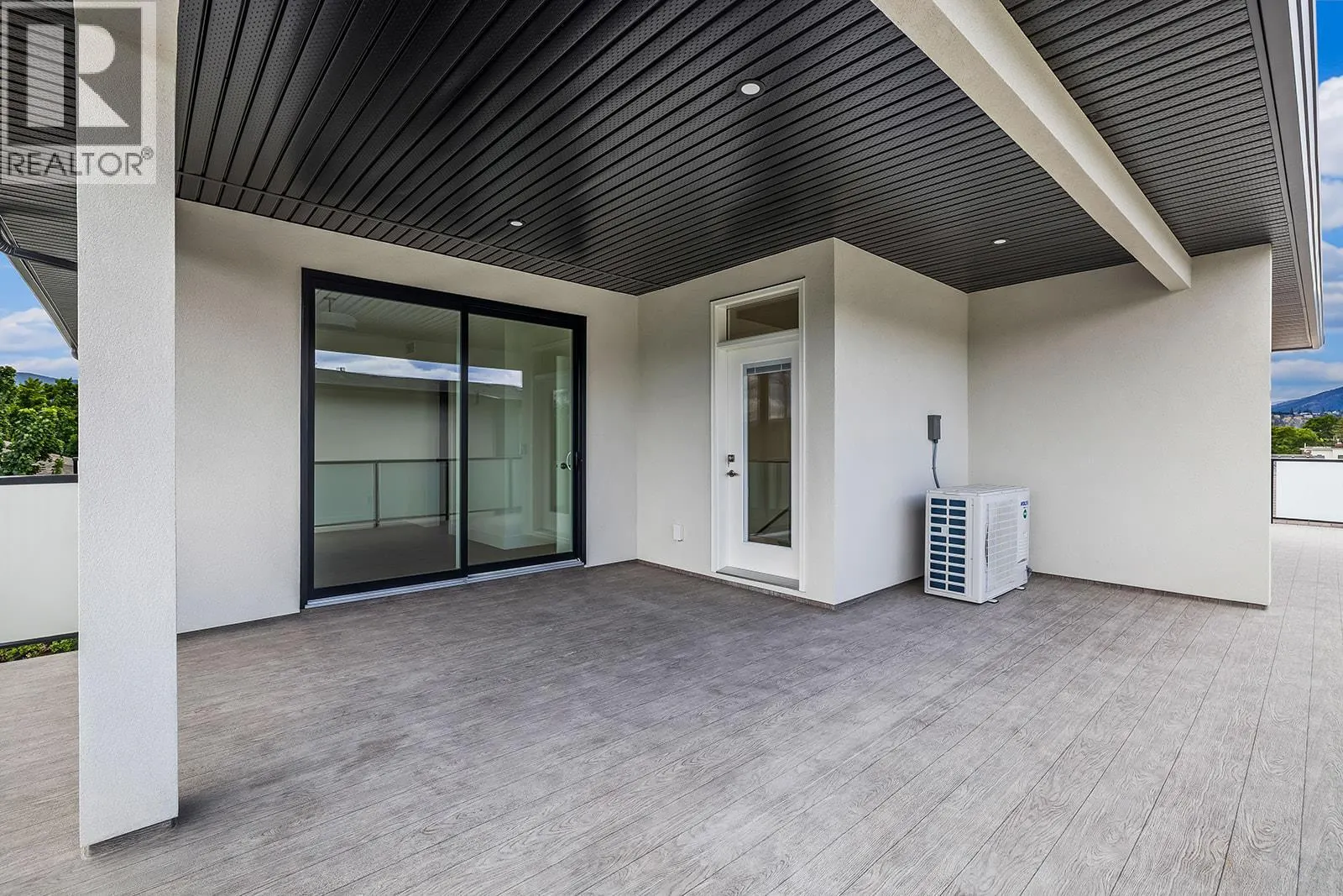 662 Birch Avenue Unit# 4