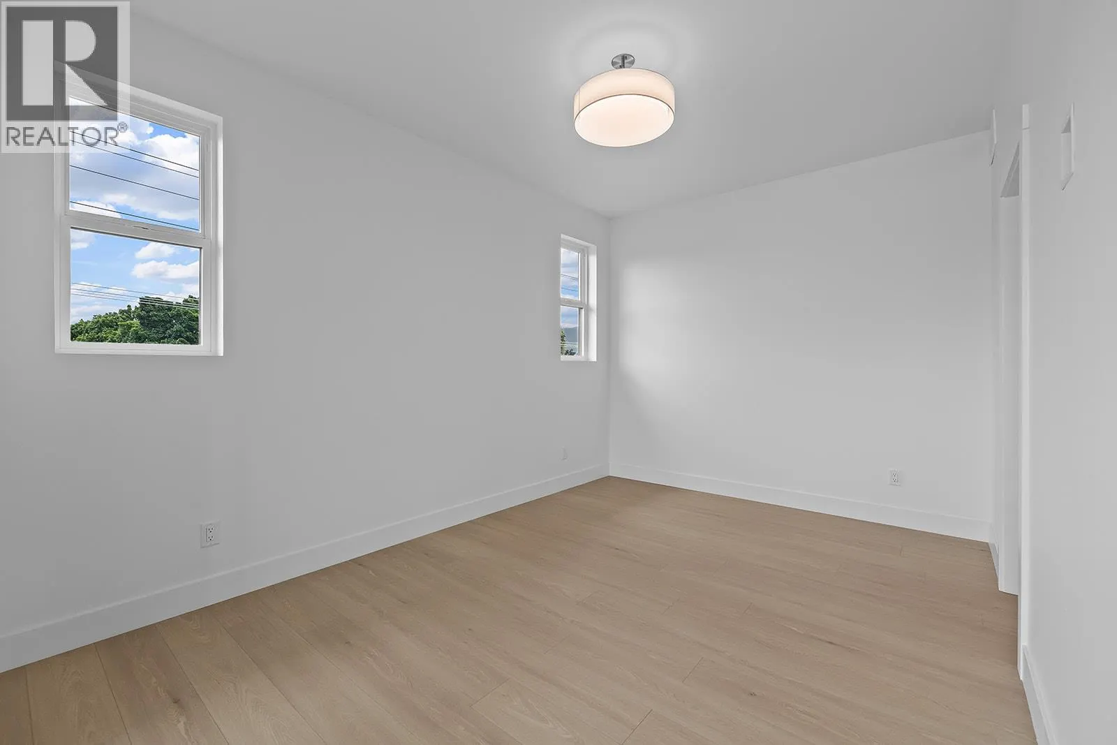 662 Birch Avenue Unit# 4