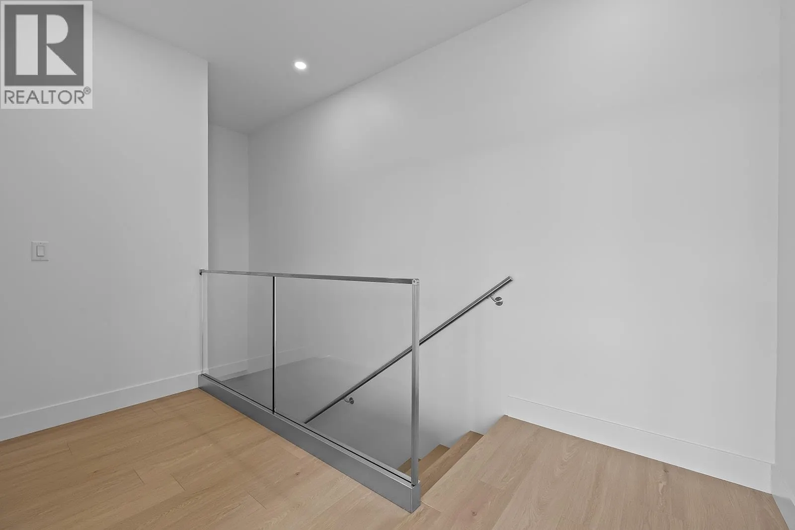 662 Birch Avenue Unit# 4