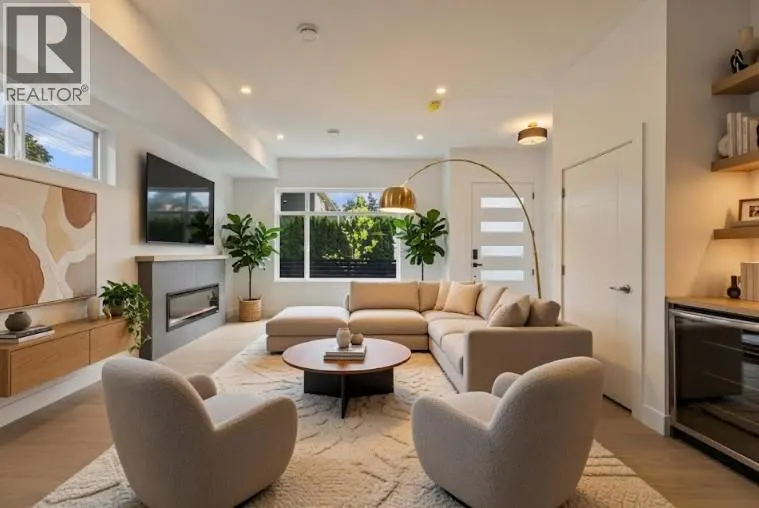662 Birch Avenue Unit# 4