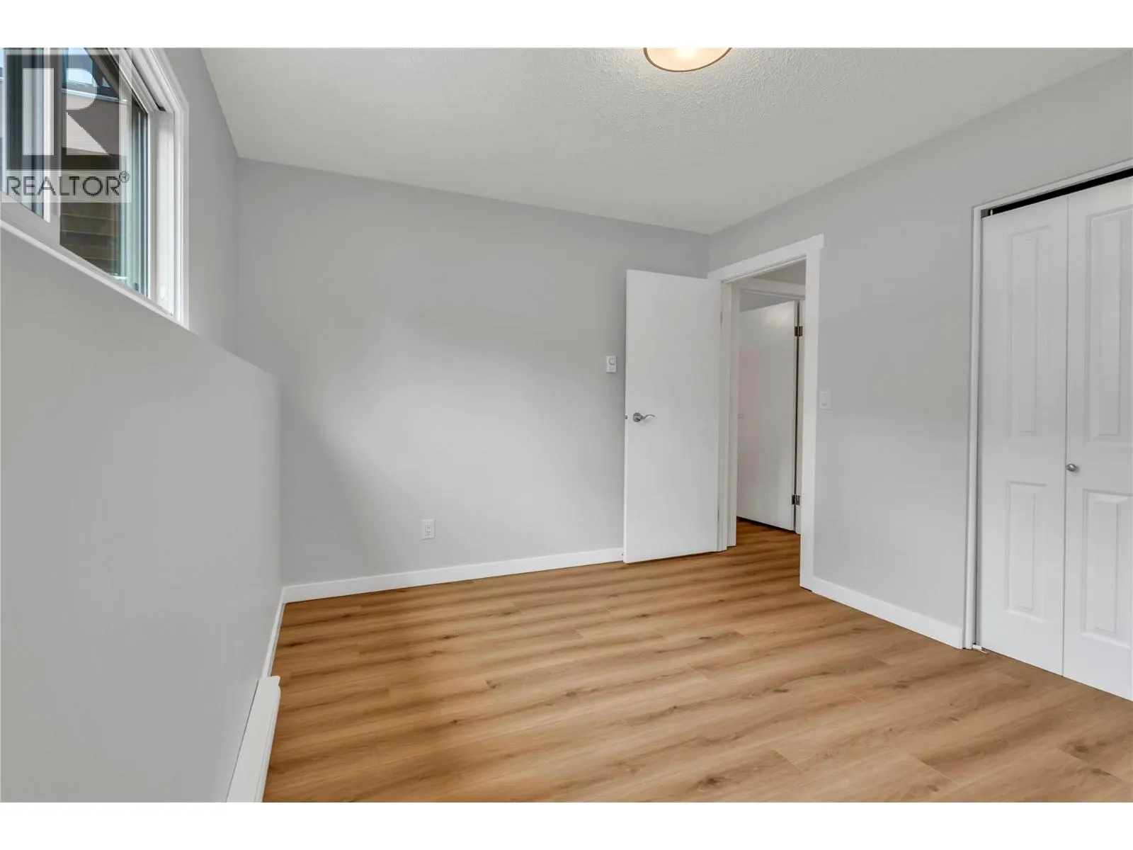 11318 Jubilee Road W Unit# 2