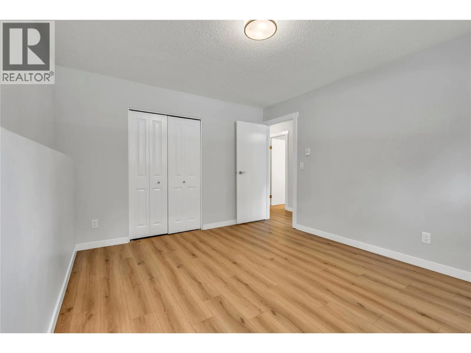 11318 Jubilee Road W Unit# 2