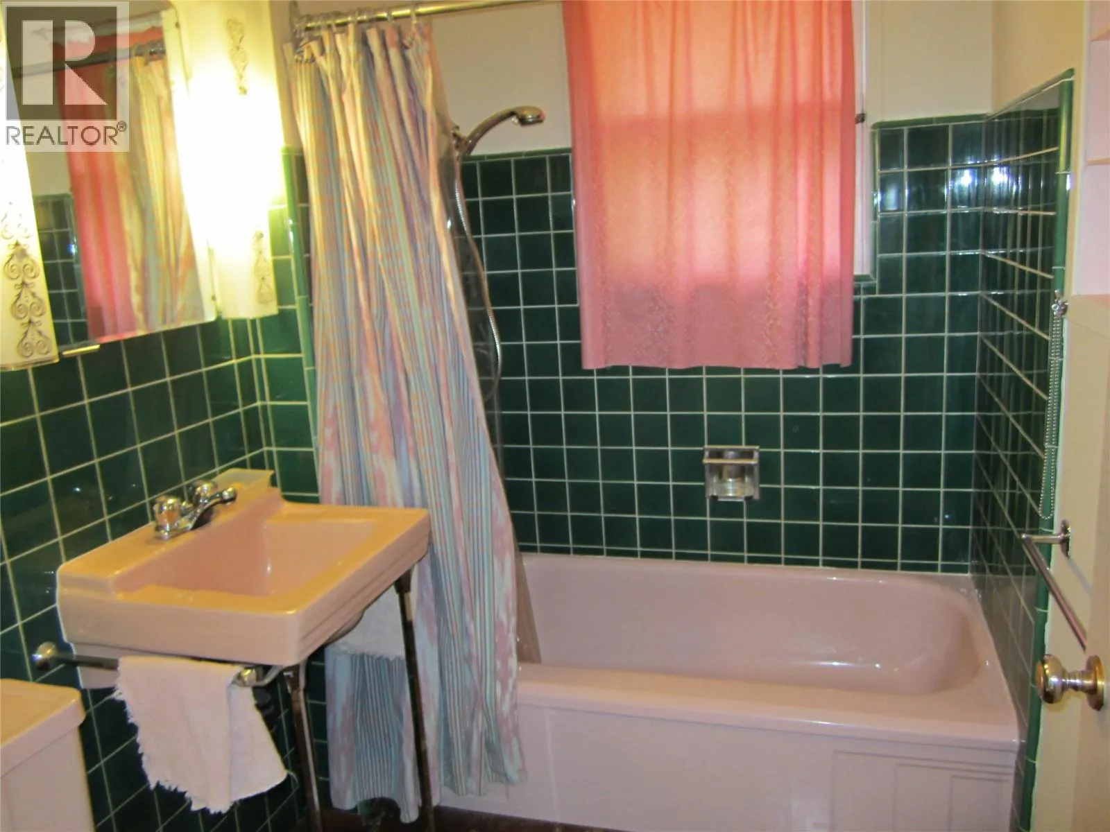 1285 Forestbrook Drive
