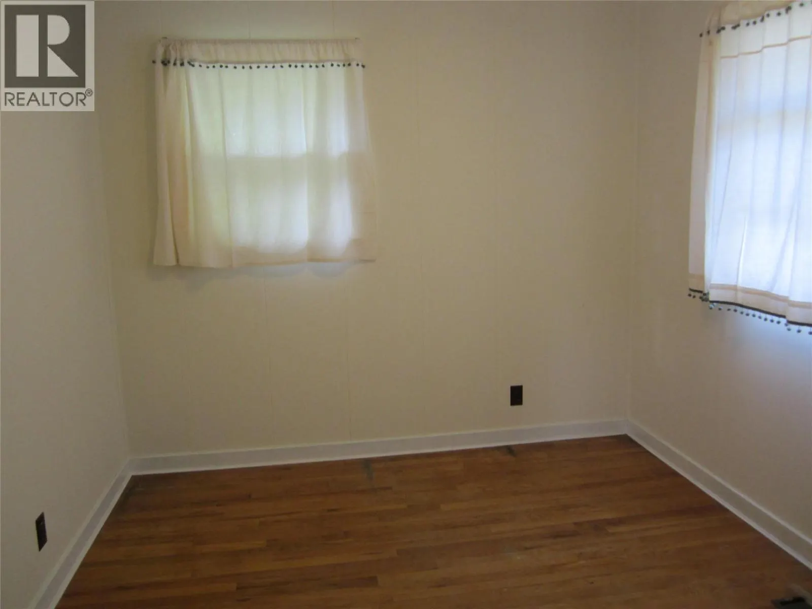 1285 Forestbrook Drive