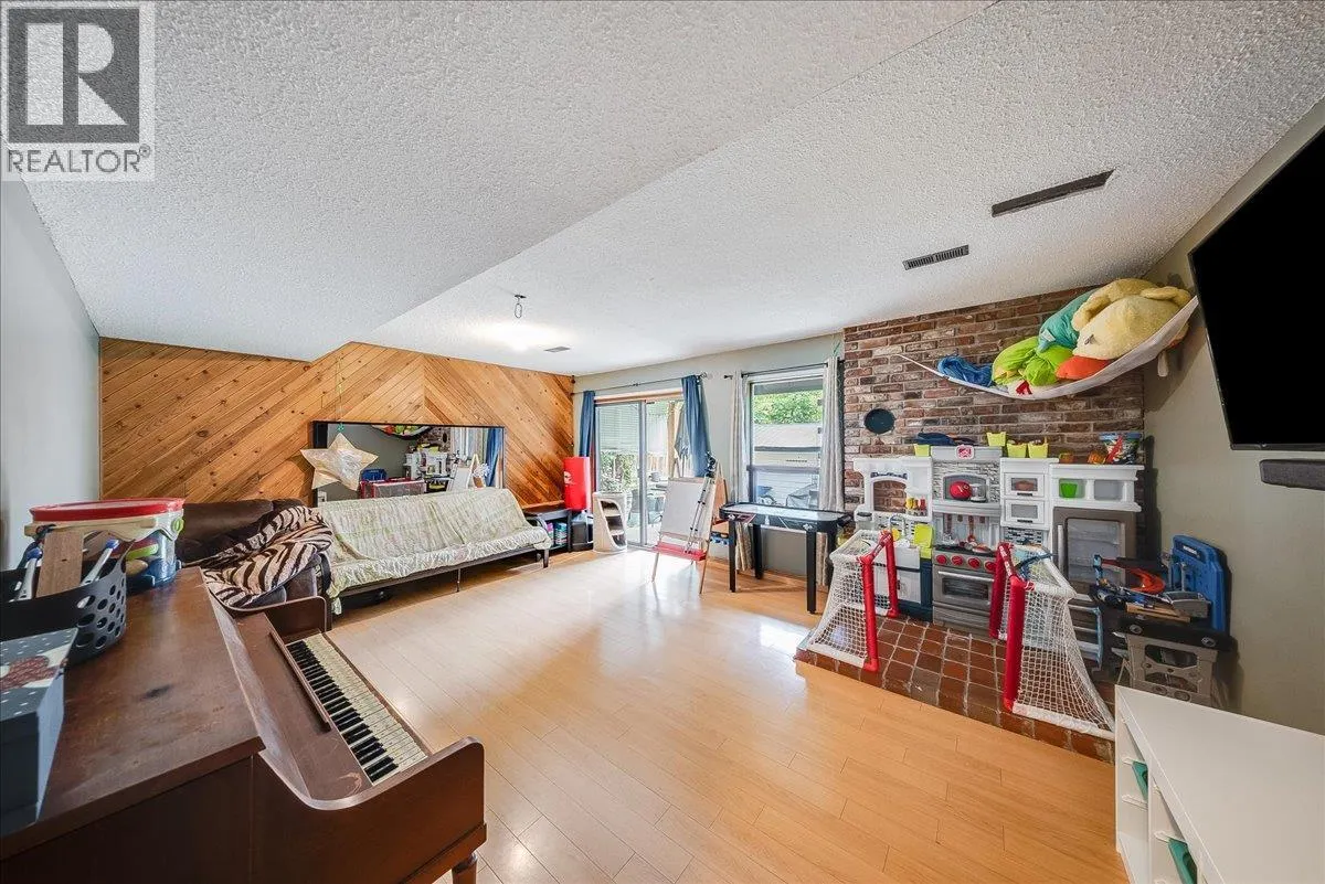 3609 Southridge Drive
