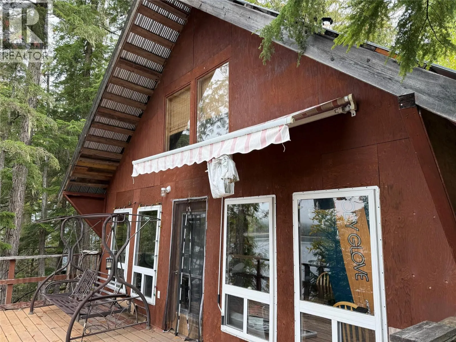 912 Bradley Road