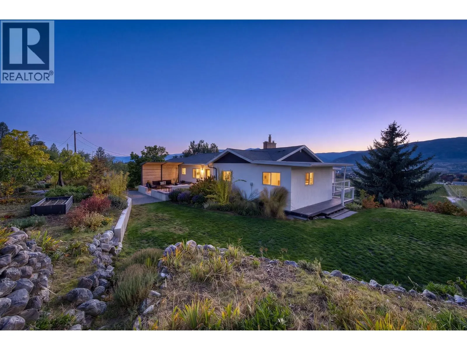 398 Upper Bench Road S